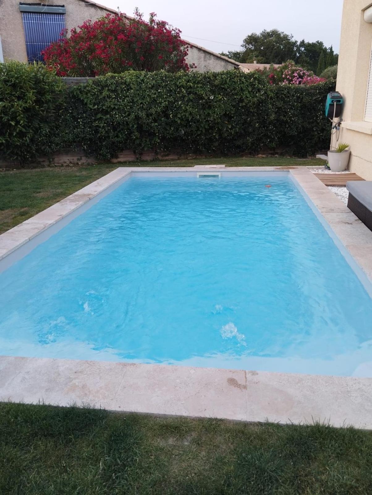 Villa J Et V Bedarrides Luaran gambar